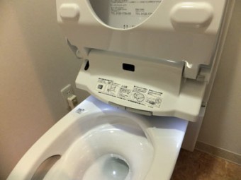 プラズマクラスター付きアステオリトイレAR7に交換 プラズマクラスター付きアステオリトイレAR7に交換